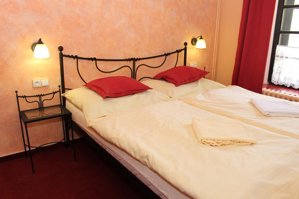 Penzion Kasper Cyklopenzion Jindřichův Hradec Rom bilde